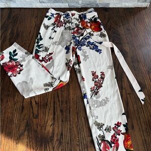 Express Multicolor Floral Women's Pants